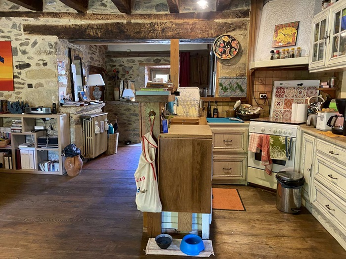 achat vente Demeure en pierre de caractère a vendre  restaurée , dépendances Terrou , au calme sans être isolée, dans un hameau tranquille  LOT MIDI PYRENEES