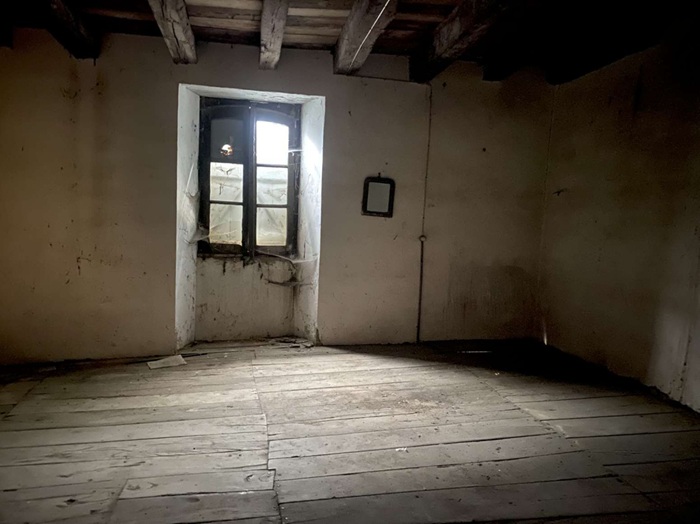 achat vente Maisons anciennes de village a vendre  à restaurer , dépendance Cressensac-Sarrazac , 5 minutes des commerces LOT MIDI PYRENEES