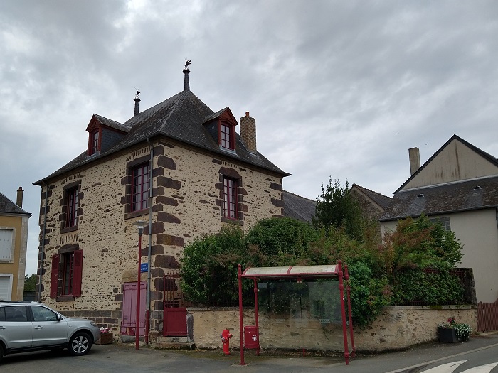 achat vente Maison de Maître a vendre  en parfait état , dépendance Fresnay-sur-Sarthe  (TGV) à 15 mn, 2h20 Paris SARTHE PAYS DE LA LOIRE