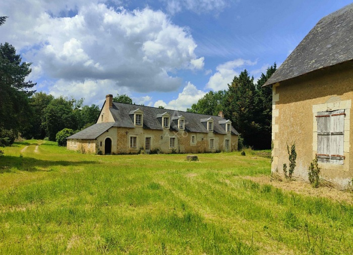 achat vente Propriété de caractère a vendre  , dépendances Bazouges sur le Loir  SARTHE PAYS DE LA LOIRE