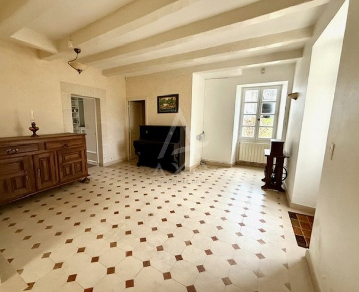achat vente Logis ancien a vendre  , dépendance, tennis, piscine Proche Angoulême  CHARENTE POITOU CHARENTES