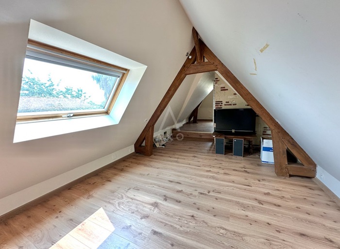 achat vente Maison de Maître a vendre  , dépendances Orbec , nichée dans un écrin de verdure CALVADOS NORMANDIE