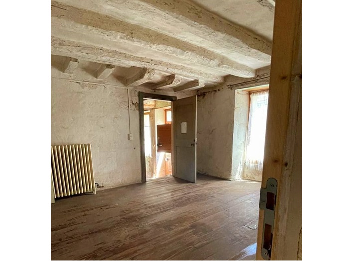 achat vente Maison Ancienne en pierre de Cherré a vendre  à restaurer  Verneil-le-Chétif ,  2h15 Paris SARTHE PAYS DE LA LOIRE