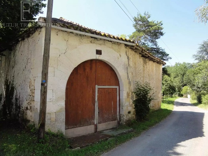 achat vente Maison a vendre  en pierre , dépendance Paussac et Saint-Vivien  DORDOGNE AQUITAINE