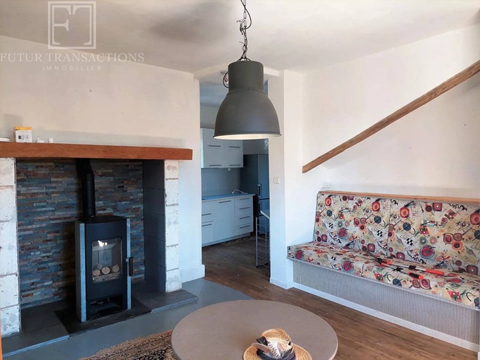 achat vente Grande maison a vendre  en pierre , dépendances La Chapelle-Faucher , à 10 min de Brantôme, dans un hameau DORDOGNE AQUITAINE