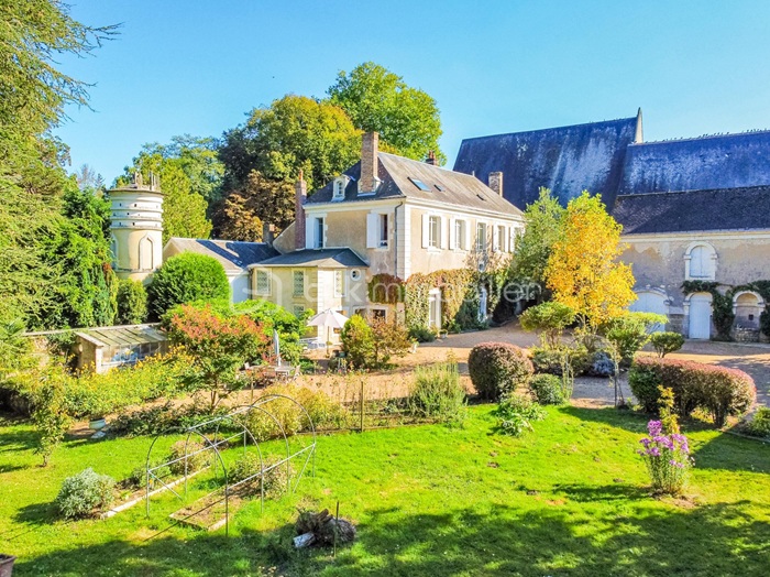 achat vente Prieuré a vendre  , dépendance, vivier, puits Saint-Vincent-Du-Lorouer ,  entre Tours et Le Mans, à 30 min circuit (Paris 2h30) SARTHE PAYS DE LA LOIRE