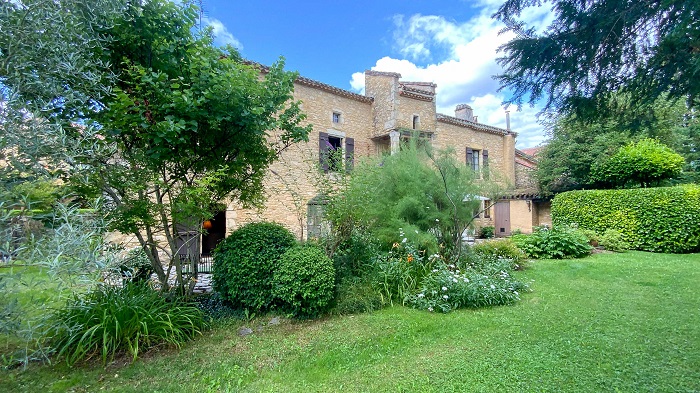 achat vente Maison ancienne a vendre  , dépendance Aux confins du Lot et de la Dordogne , à 30 mn de Cahors LOT MIDI PYRENEES