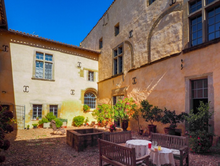 achat vente Château origines médiévales a vendre  , dépendances, piscine Saint Papoul  AUDE LANGUEDOC ROUSSILLON