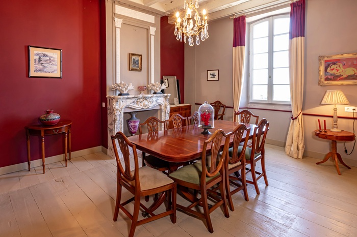 achat vente Charmant Château a vendre  , dépendances, maison de gardien, piscine Dordogne , sur les coteaux de la vallée de la Dordogne DORDOGNE AQUITAINE