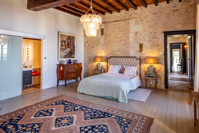 achat vente Charmant Château a vendre  , dépendances, maison de gardien, piscine Dordogne , sur les coteaux de la vallée de la Dordogne DORDOGNE AQUITAINE