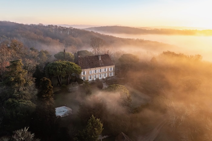 achat vente Manoir a vendre  , dépendances, maison de gardien Dordogne , a proximité du confluent de la Dordogne et de la Vezère DORDOGNE AQUITAINE