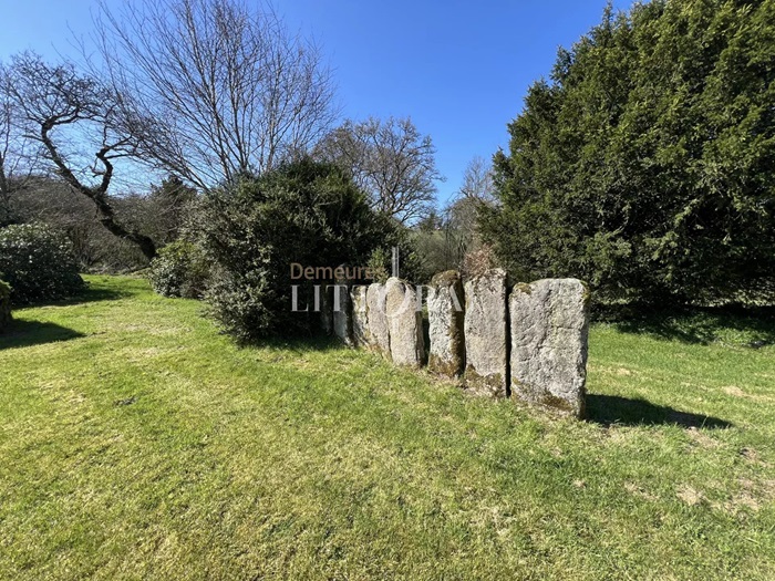 achat vente manoir a vendre  ISMH , dépendances Guingamp , à proximité, au coeur de son domaine COTES D'ARMOR BRETAGNE