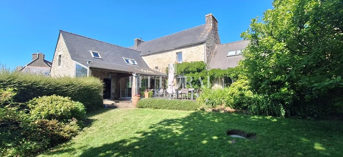 achat vente Propriété de Charme a vendre  , dépendances Ploumilliau , cœur de village, à 10mn des plages, 5mn TGV COTES D'ARMOR BRETAGNE