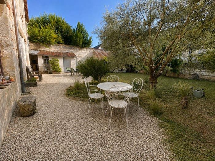 achat vente Demeure de caractère a vendre  , dépendances Beaulieu-lès-Loches , à l'abri des regards INDRE ET LOIRE CENTRE