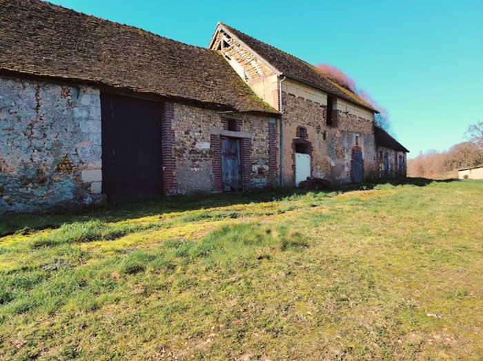 achat vente Prieuré de Croix Val a vendre  classé Monument Historique , dépendances Ternay , à 30 mn de Tours et de Vendôme LOIRE ET CHER CENTRE