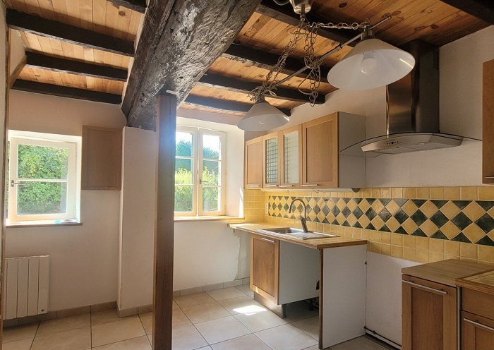 achat vente Maison ancienne a vendre  en pierre  Le Teilleul  MANCHE NORMANDIE