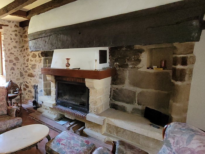 achat vente Maison rustique a vendre   Beaulieu sur Dordogne  CORREZE LIMOUSIN