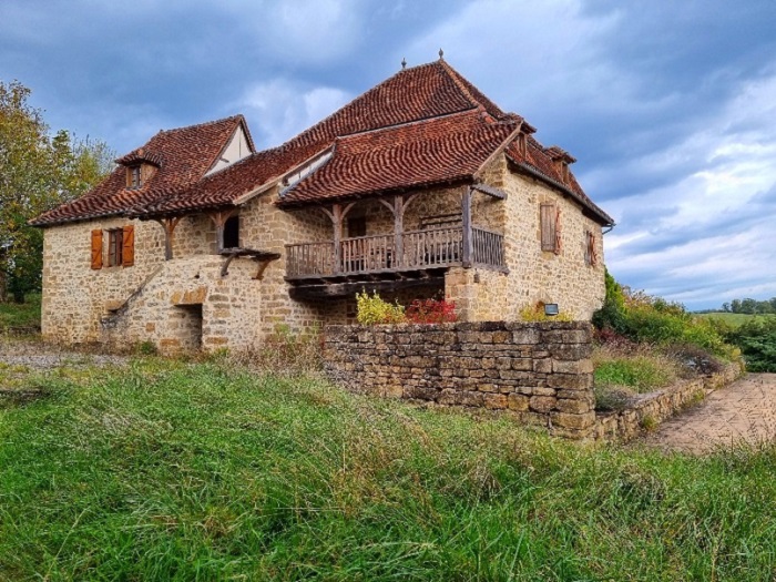 achat vente Corps de ferme a vendre  , piscine, dépendances Beaulieu sur Dordogne , sur les hauteurs CORREZE LIMOUSIN