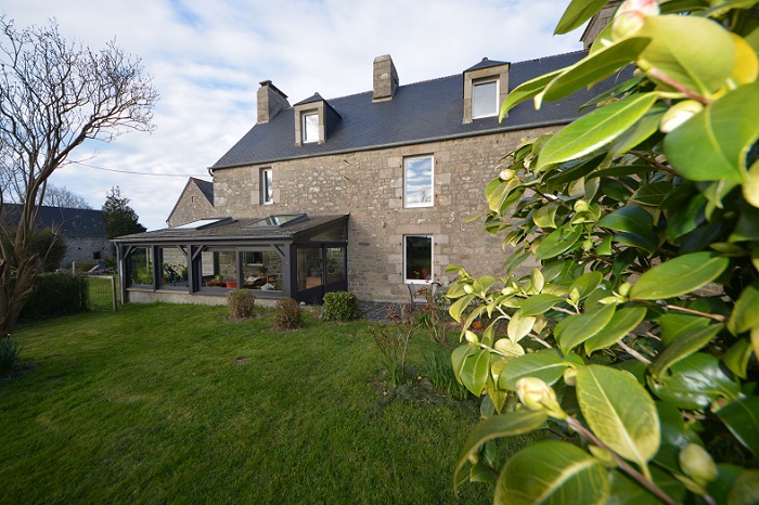 achat vente Ancien manoir a vendre  , dépendances, gîte Réville , à 500 m de la plage MANCHE NORMANDIE