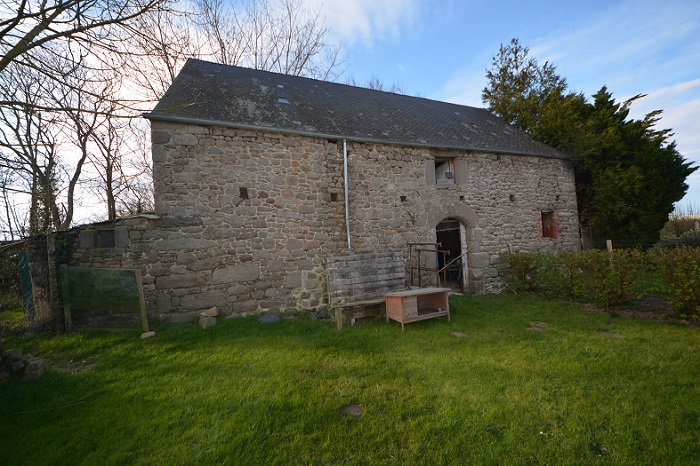 achat vente Ancien manoir a vendre  , dépendances, gîte Réville , à 500 m de la plage MANCHE NORMANDIE