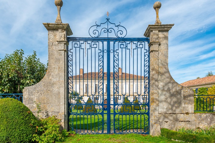 achat vente Manoir a vendre  en parfait état , dépendances, gîte, piscine Gramont , à 65 km de Toulouse TARN ET GARONNE MIDI PYRENEES