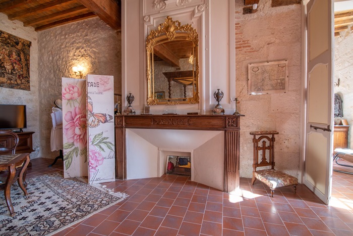 achat vente Manoir a vendre  en parfait état , dépendances, gîte, piscine Gramont , à 65 km de Toulouse TARN ET GARONNE MIDI PYRENEES