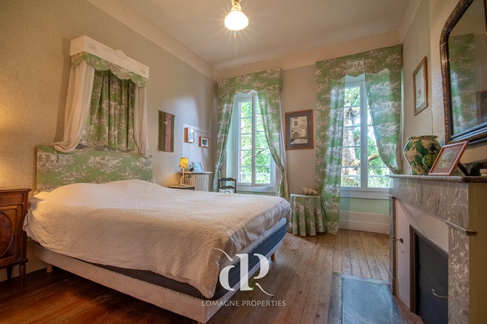 achat vente Maison de Maître a vendre  , cabane de jardin, piscine Beaumont de Lomagne , centre ville historique TARN ET GARONNE MIDI PYRENEES