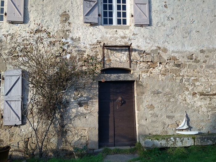 achat vente Demeure de Caractère a vendre  en très bon état , dépendance, puits Argentat-sur-Dordogne , à 20 mn, 30 mn Aurillac CORREZE LIMOUSIN