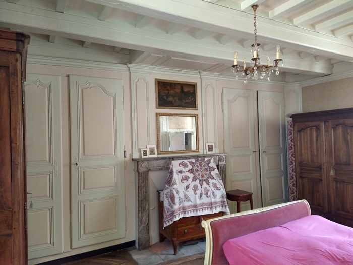 achat vente Manoir a vendre  en très bon état , dépendance Allanche , à 15 mn, 40 mn A75, coeur de village CANTAL AUVERGNE