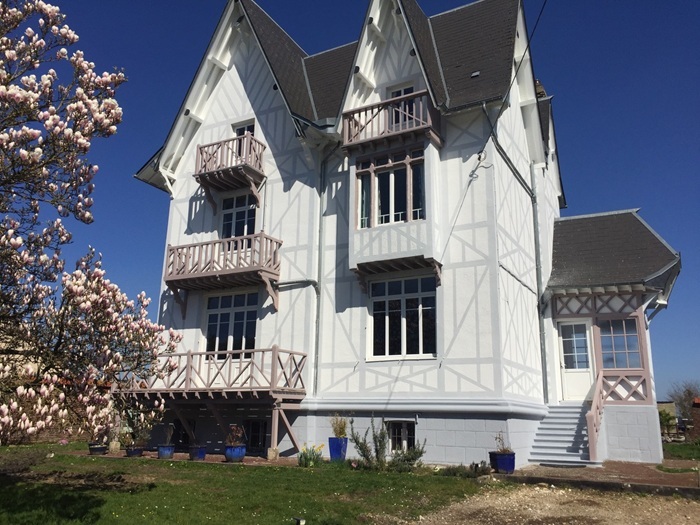 achat vente Demeure de caractère a vendre restaurée , dépendances, bassin Dieppe et la côte à 1h, 2h Paris OISE PICARDIE