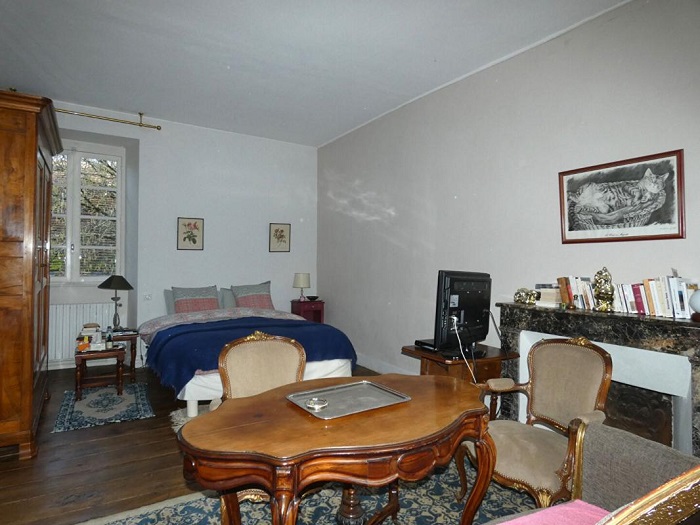 achat vente Maison ancienne a vendre  , dépendances Génis  DORDOGNE AQUITAINE
