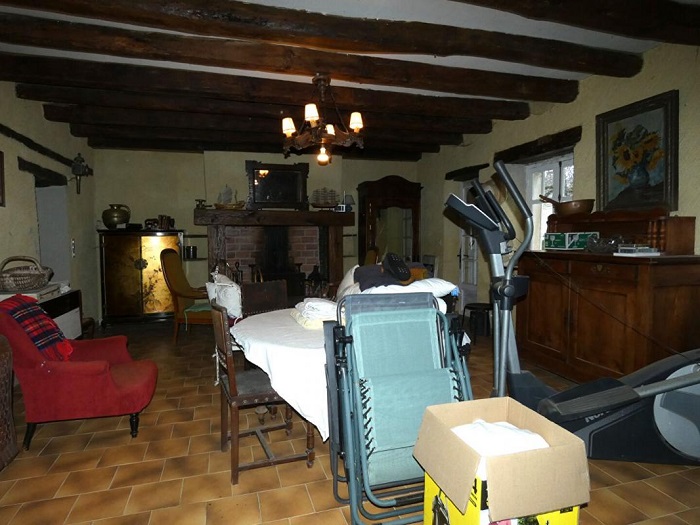 achat vente Maison ancienne a vendre  , dépendances Génis  DORDOGNE AQUITAINE