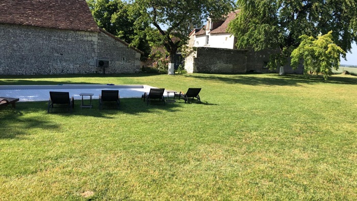 achat vente Logis a vendre  , dépendances, piscine Marcilly-sur-Vienne , à 15 mm Sud Ste Maure De Touraine et A 10,  à 30 mm TGV INDRE ET LOIRE CENTRE