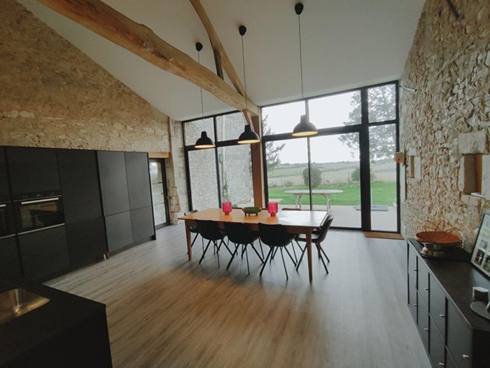 achat vente Logis a vendre  , dépendances, piscine Marcilly-sur-Vienne , à 15 mm Sud Ste Maure De Touraine et A 10,  à 30 mm TGV INDRE ET LOIRE CENTRE