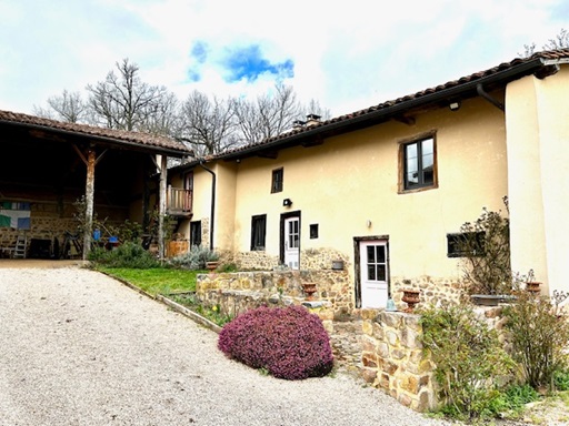 achat vente Ancien Corps de Ferme a vendre  , dépendances, piscine Essertines en Donzy , 20 mn de la A 89 et 1 h de Lyon RHONE RHONE ALPES