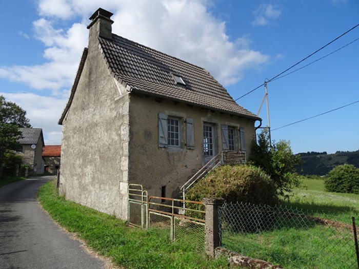 achat vente Maison Ancienne a vendre  à restaurer  Sénergues , dans hameau, au calme, vue dégagée AVEYRON MIDI PYRENEES