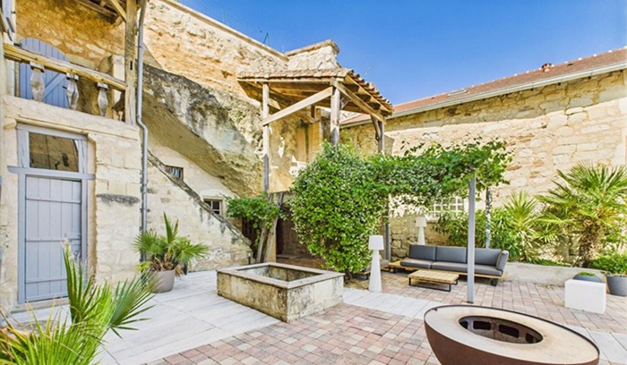 achat vente Authentique Maison ancienne a vendre  , dépendances Beaumont Saint Cyr , à quelques mn du Futuroscope VIENNE POITOU CHARENTES