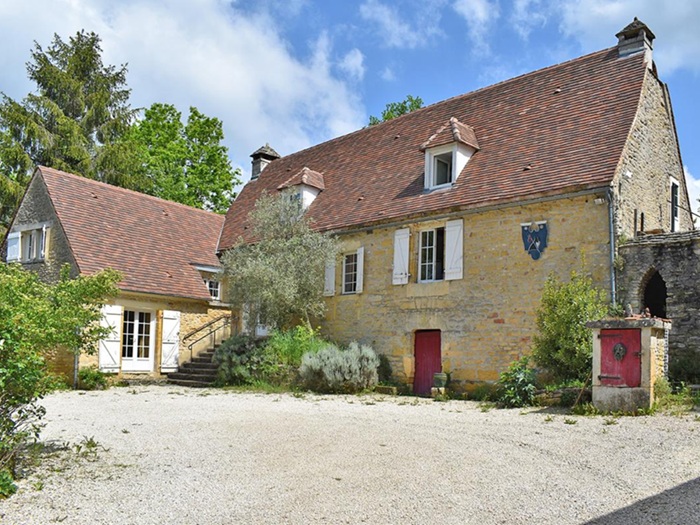 achat vente Ancien Corps de ferme a vendre  , dépendance, piscine La Chapelle-Aubareil , 11 kms Montignac Lascaux, 18 kms Sarlat DORDOGNE AQUITAINE