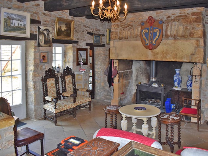 achat vente Ancien Corps de ferme a vendre  , dépendance, piscine La Chapelle-Aubareil , 11 kms Montignac Lascaux, 18 kms Sarlat DORDOGNE AQUITAINE