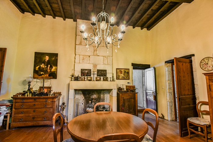 achat vente Maison de Maître a vendre  , dépendance Cause de Clerans , entre Bergerac et Lalinde, avec vue DORDOGNE AQUITAINE