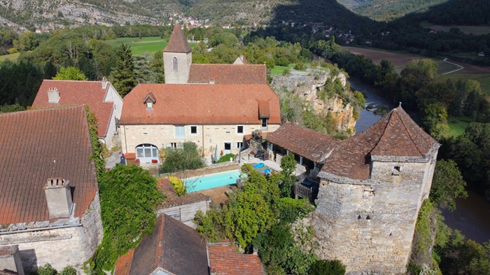 achat vente Demeure de Caractère a vendre  , tour médiévale, piscine Calvignac , sur les hauteurs, vue à couper le souffle LOT MIDI PYRENEES