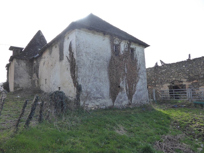 achat vente Maison ancienne a vendre  à restaurer , grange Saint jean lagineste , environnement calme LOT MIDI PYRENEES
