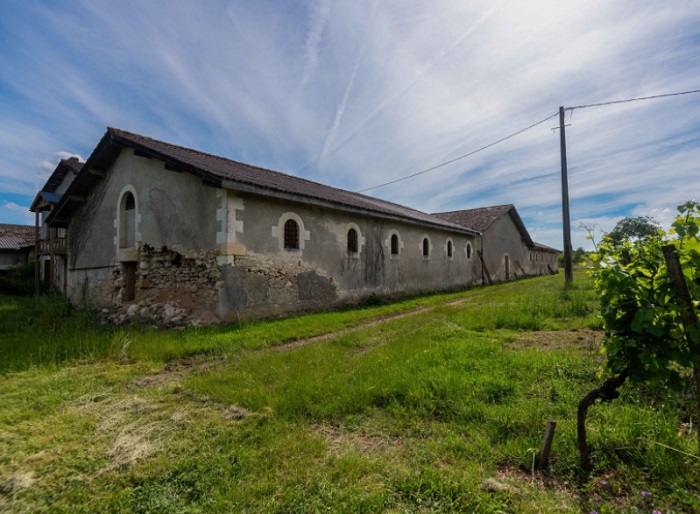 achat vente Château a vendre  , dépendances Gensac  GIRONDE AQUITAINE