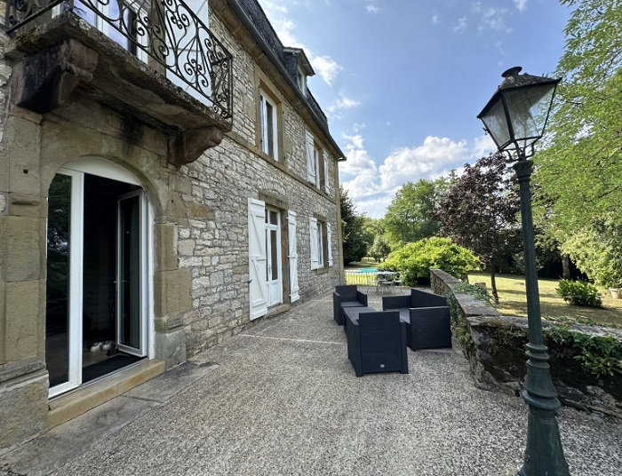 achat vente Maison de Maître a vendre  , dépendance, piscine Martel  LOT MIDI PYRENEES
