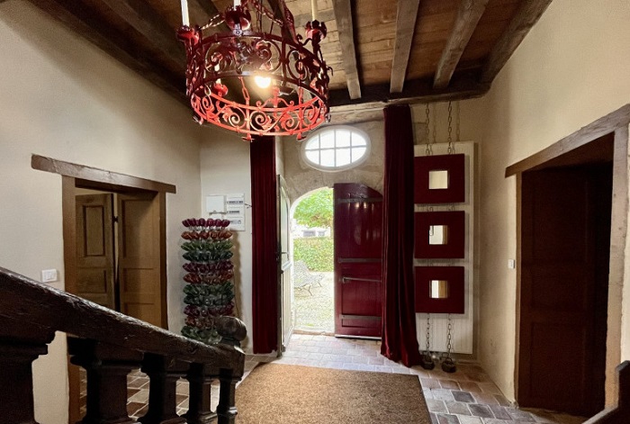 achat vente Maison de Maître a vendre  , dépendances, pigeonnier, piscine Luchapt  VIENNE POITOU CHARENTES