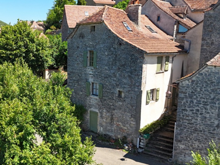 achat vente Maison ancienne a vendre  en pierre  Calvignac , belle exposition Ouest et ses couchers de soleil LOT MIDI PYRENEES