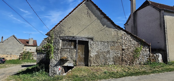 achat vente Ancien Corps de ferme a vendre  à restaurer , dépendances Salvagnac-Cajarc , à 5 km, dans un hameau du Causse AVEYRON MIDI PYRENEES