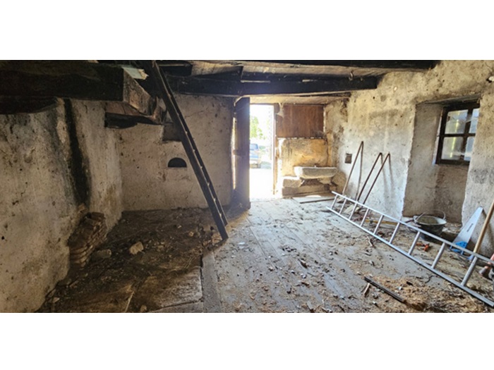 achat vente Ancien Corps de ferme a vendre  à restaurer , dépendances Salvagnac-Cajarc , à 5 km, dans un hameau du Causse AVEYRON MIDI PYRENEES
