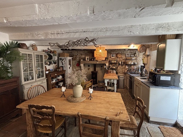 achat vente Maison ancienne de caractère a vendre  en pierre , dépendances Nanteuil-en-vallée , villages les plus pittoresques et recherchés de la Charent CHARENTE POITOU CHARENTES