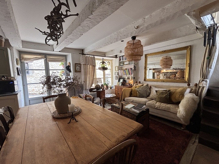 achat vente Maison ancienne de caractère a vendre  en pierre , dépendances Nanteuil-en-vallée , villages les plus pittoresques et recherchés de la Charent CHARENTE POITOU CHARENTES